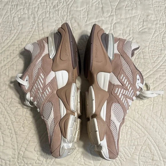 New Balance Women's 9060 Sneakers in Taupe and Cream - Picture 6 of 6